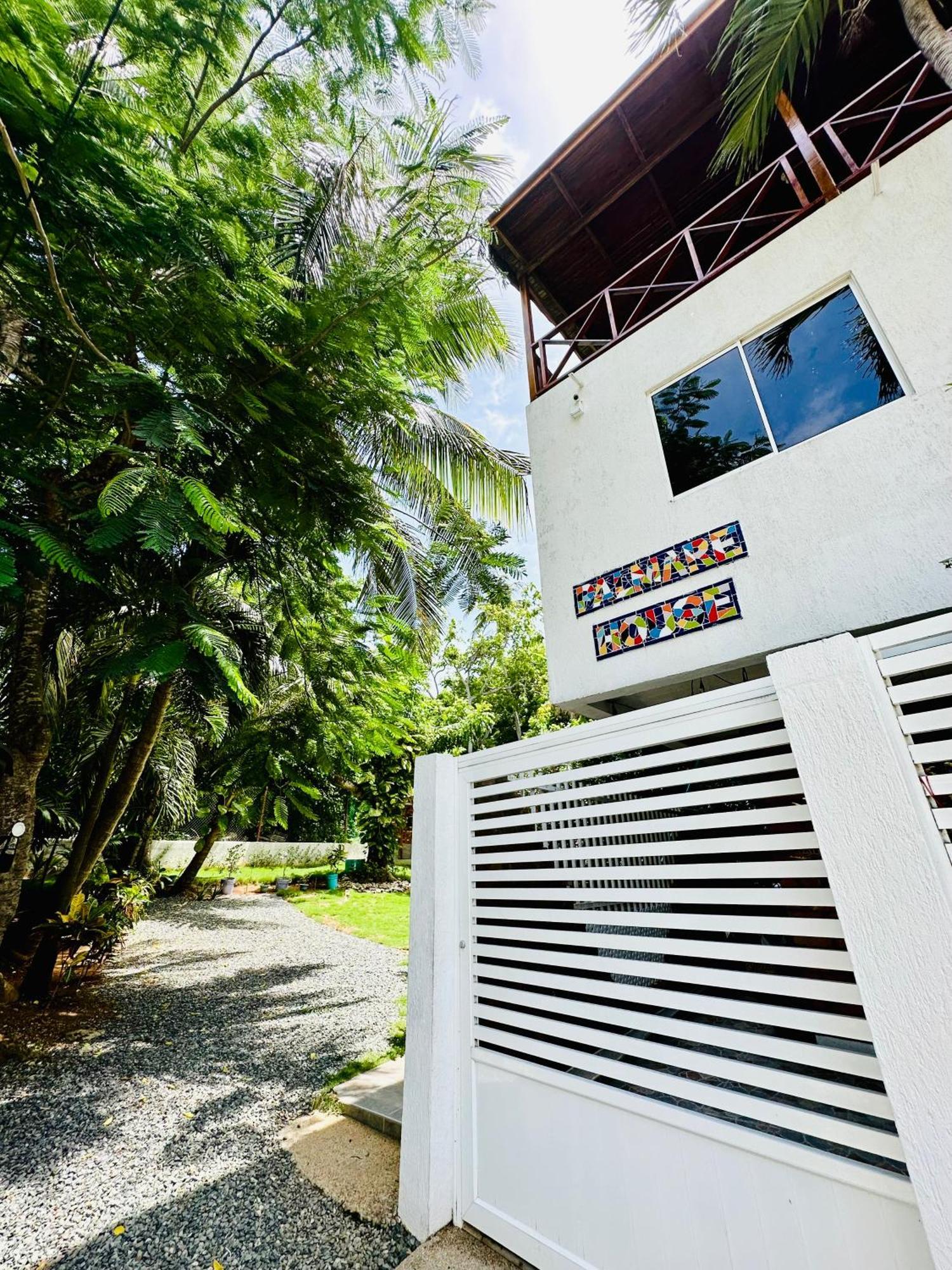 ホテル Palmare House San Andrés エクステリア 写真
